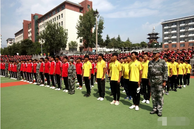 河南嵩山少林武校好不好？孩子在武校能學(xué)會(huì)武術(shù)嗎？