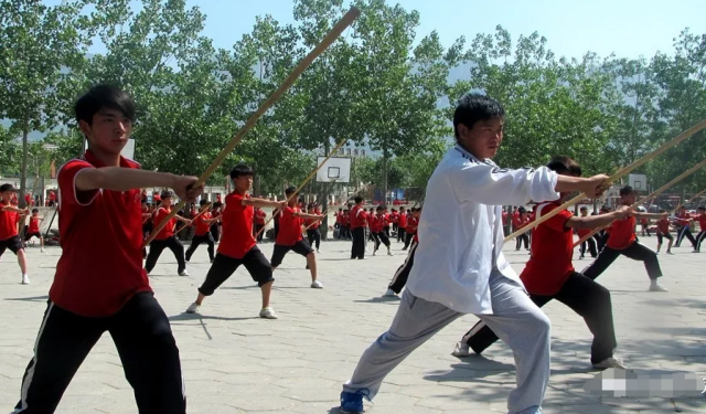 嵩山少林武校封閉式管理