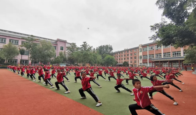 孩子上少林武校一年學費多少？