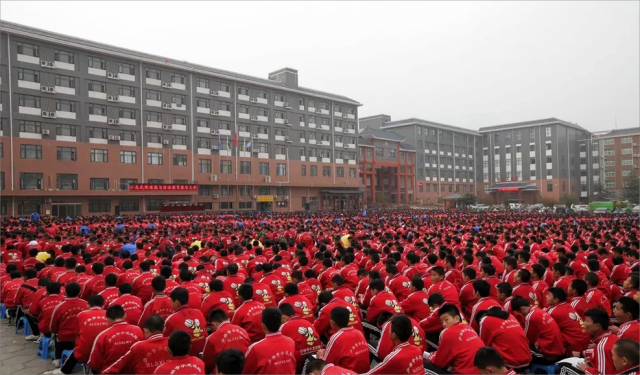 河南少林武校的武術(shù)班分什么班型？
