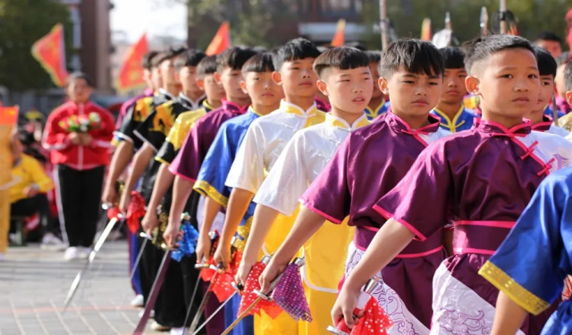 嵩山少林招生條件和學(xué)費(fèi)?少林武校收費(fèi)標(biāo)準(zhǔn)