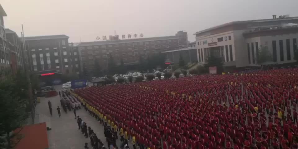 嵩山少林全封閉學(xué)校費(fèi)用多少錢一年?河南少林封閉式學(xué)校怎么樣?