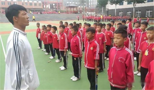 嵩山少林文武學(xué)校報(bào)名要求很嚴(yán)嗎？新生報(bào)名要滿足什么條件？