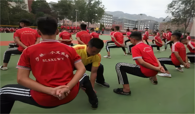 正宗河南嵩山少林武校招生電話