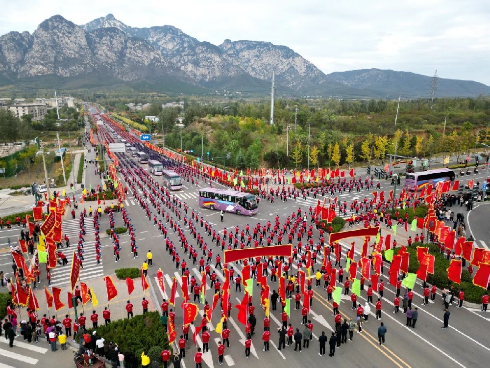 少林武校招生標(biāo)準(zhǔn)?登封市少林武術(shù)小龍武校詳解