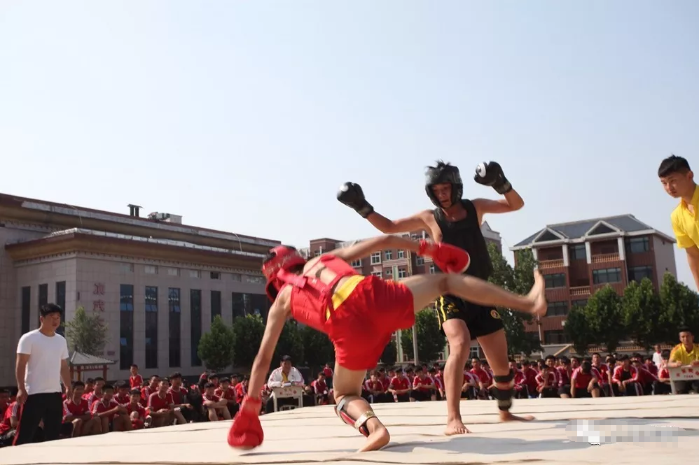 2018年嵩山少林武術(shù)學(xué)校第66屆運(yùn)動(dòng)會(huì)掠影